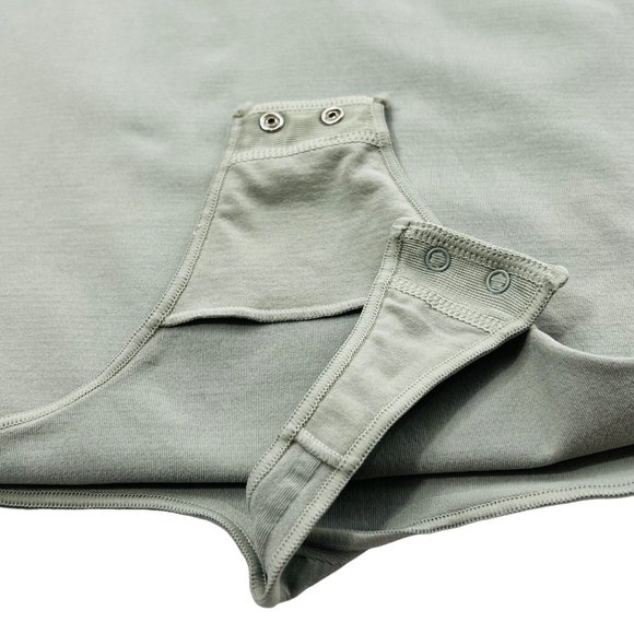 SKIMS Essential T-Shirt Bodysuit NEW Agave Green Womens L/XL - Picture 10 of 14